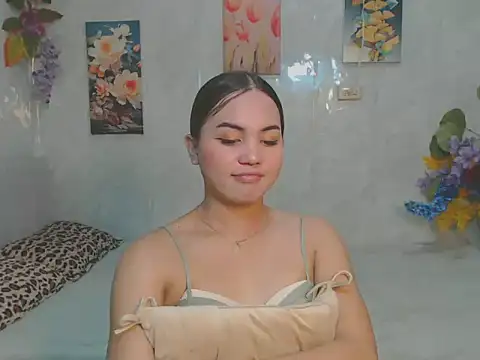 ur asiankat online show from May 14, 3:29 pm