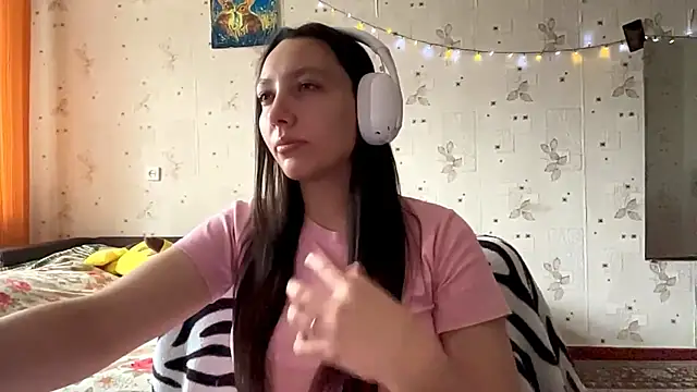 SheeringGape online show from May 10, 2:24 am