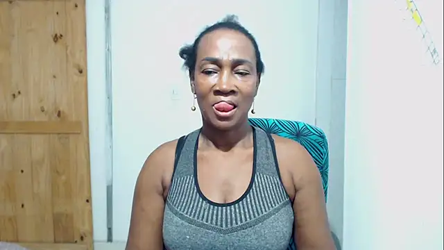 jannyheat online show from February 16, 8:20 pm