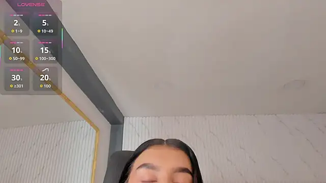 MelCherry online show from May 21, 1:58 am