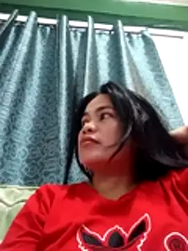 angel yum online show from May 4, 5:44 am