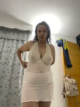 Soy Camila8 online show from July 16, 1:21 am