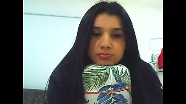 Kendall Smith Love online show from May 7, 1:48 pm