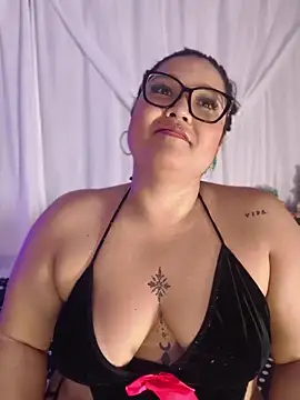 Im DianaNoir online show from May 26, 11:53 am