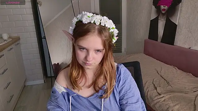 Luna404 online show from July 14, 3:00 am