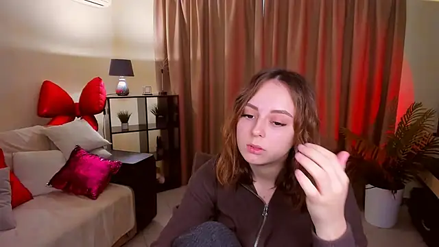 MilanaRare online show from May 15, 5:22 am