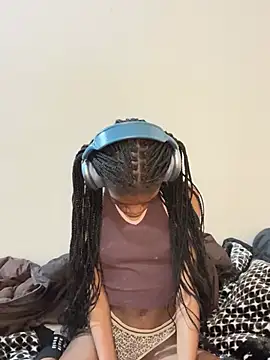PetiteBarbie 05 online show from July 19, 9:44 am