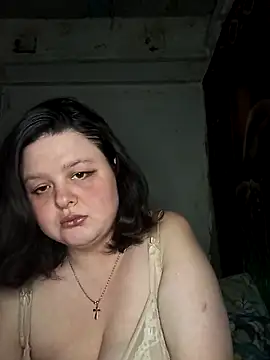 Linochka5012 online show from May 11, 7:55 pm