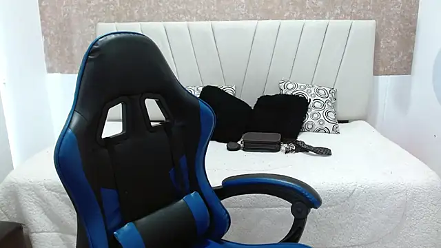 AliceSmity   online show from July 18, 12:18 pm