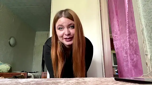 Violette Iguina online show from May 8, 8:28 am