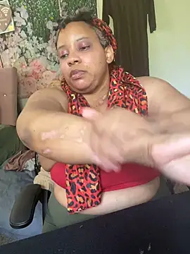 Fetiishjoiqueen online show from May 17, 9:14 pm