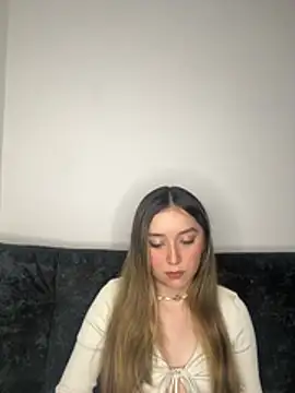 Sarisloves online show from July 23, 12:23 am