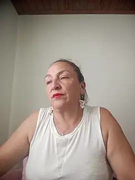 dangerous milf online show from July 22, 8:43 pm