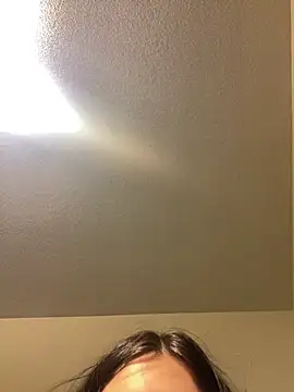 allyroseeee online show from May 14, 5:46 am