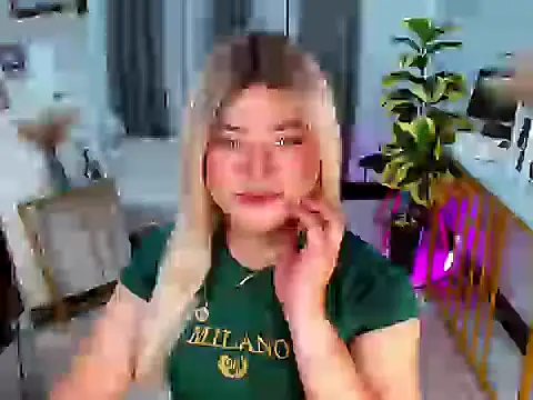 SUCKABLE 21 online show from May 10, 9:33 am