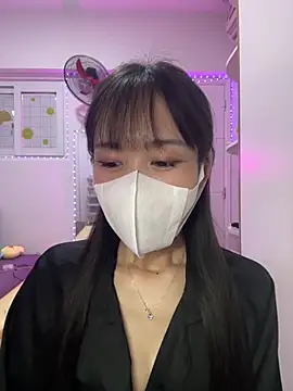 Lov3lily online show from July 10, 4:51 pm