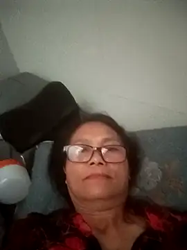 Vieekee online show from June 18, 8:27 am