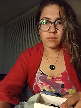 sweet tifani online show from June 18, 4:36 am