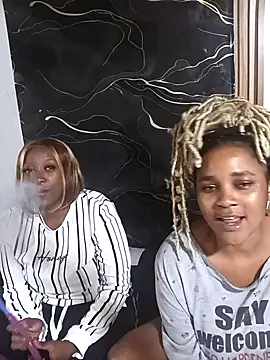 MissBrown123 online show from May 16, 3:11 pm