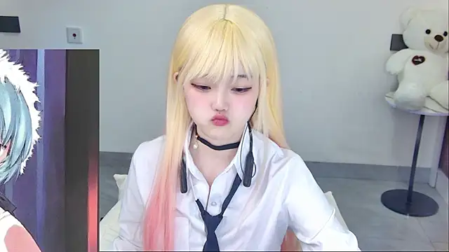 Evil-Bunny007 online show from June 6, 12:55 pm