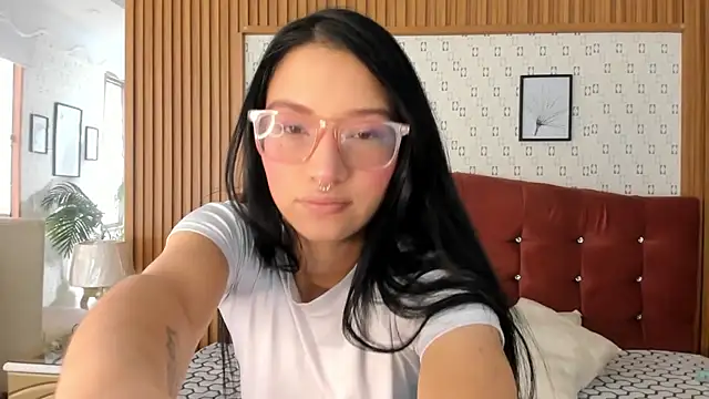 SophiieCalloway1 online show from June 9, 2:16 pm