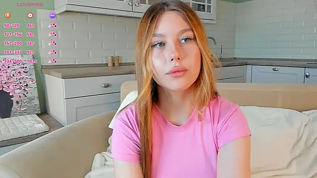 AliceFlowe online show from June 12, 1:30 pm
