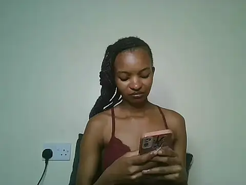 Muffin Hips  online show from May 21, 10:13 am