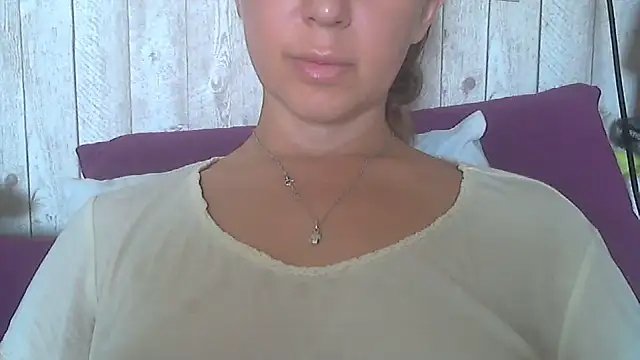 Bella--White online show from June 12, 5:48 am
