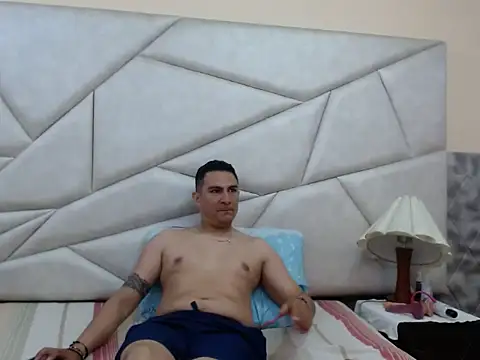Andy-Sharit online show from May 15, 4:54 pm
