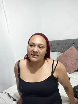 Charlotte Prado online show from May 18, 11:22 pm