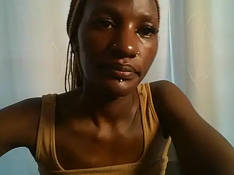 SleekCandy petites online show from June 18, 11:48 am