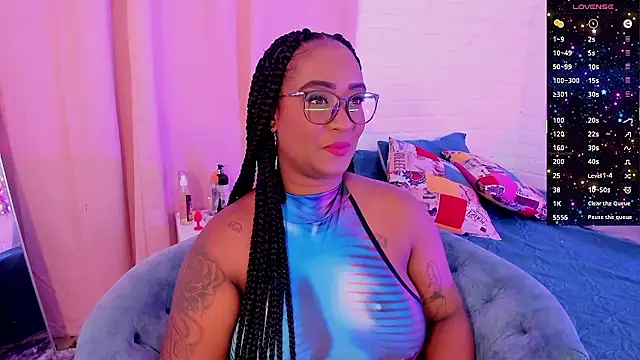 alison daniels  online show from January 14, 1:49 pm