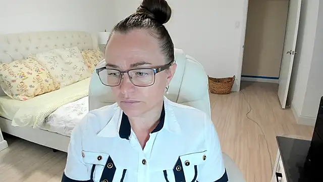 Vika73 online show from September 16, 12:57 pm