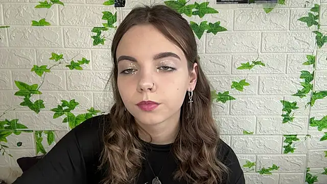 LisaPorse online show from June 22, 2:14 pm
