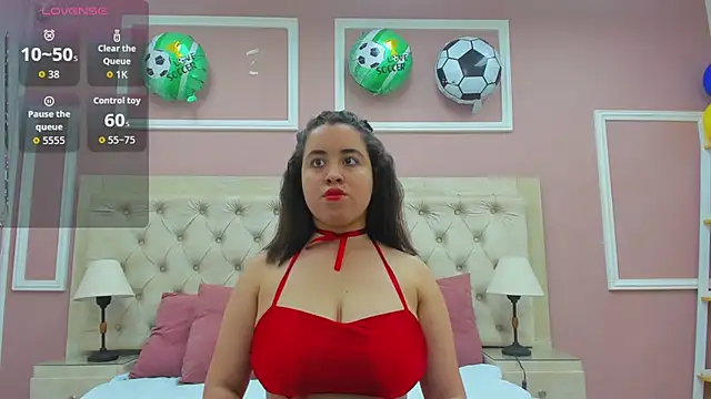 nia taylorX online show from June 20, 9:18 pm