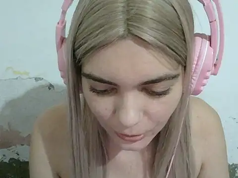 Angel Ristoww online show from May 19, 2:29 am