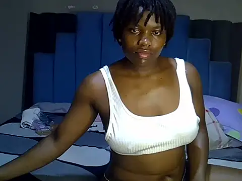 melanin moon online show from June 13, 11:40 am