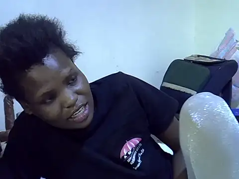 cute aliyah online show from June 21, 6:12 pm