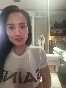 milanmonroexx online show from May 21, 12:52 am