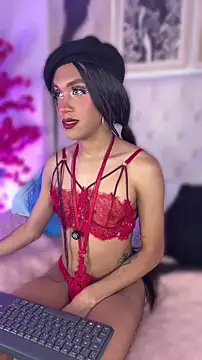 Paula Hills online show from May 27, 3:09 pm