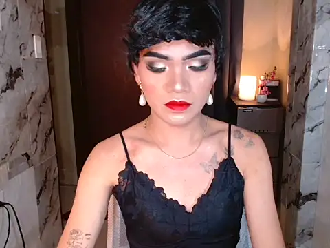 CassieHeartx online show from May 24, 1:54 pm