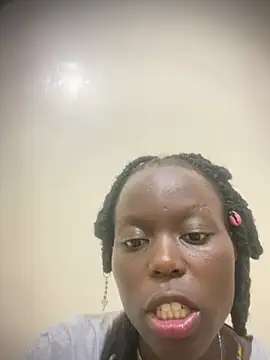 ebonycurvedass online show from June 15, 11:32 am