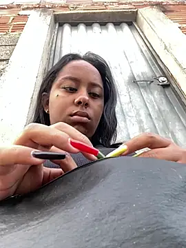jhenannyy online show from July 13, 10:38 am