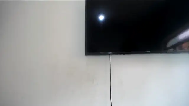Fox Loves online show from June 14, 6:52 pm