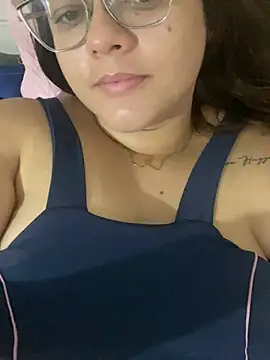 Laryssinha 69 online show from June 16, 11:00 am