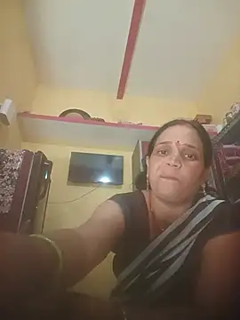 Hot sune online show from July 5, 5:02 am