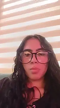 Kimdyy  online show from July 3, 7:42 pm