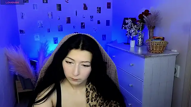 Vanessa LimX online show from June 28, 12:34 pm