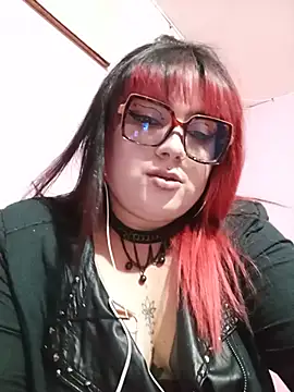 curvy latina online show from June 23, 4:32 am