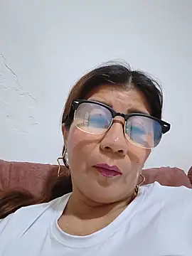 fire mommy online show from June 17, 9:05 pm